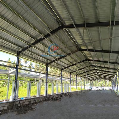Estructura prefabricada de acero Casa de aves de corral fácil limpieza Para la cría de cerdos