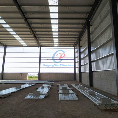 Construcción de estructuras industriales de acero, Edificio comercial prefabricado