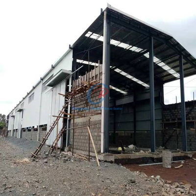Construcción moderna de estructuras de acero PEB para industriales / comerciales