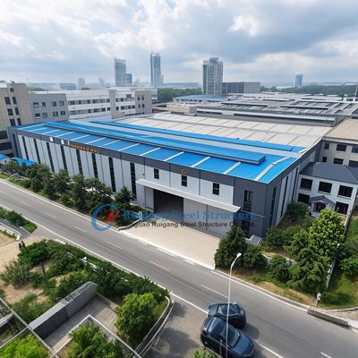 Estructura prefabricada de acero para almacén industrial con superficie galvanizada ligera o pintada